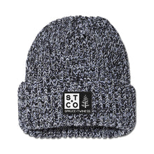 Load image into Gallery viewer, Alpine Chunky Knit Hat
